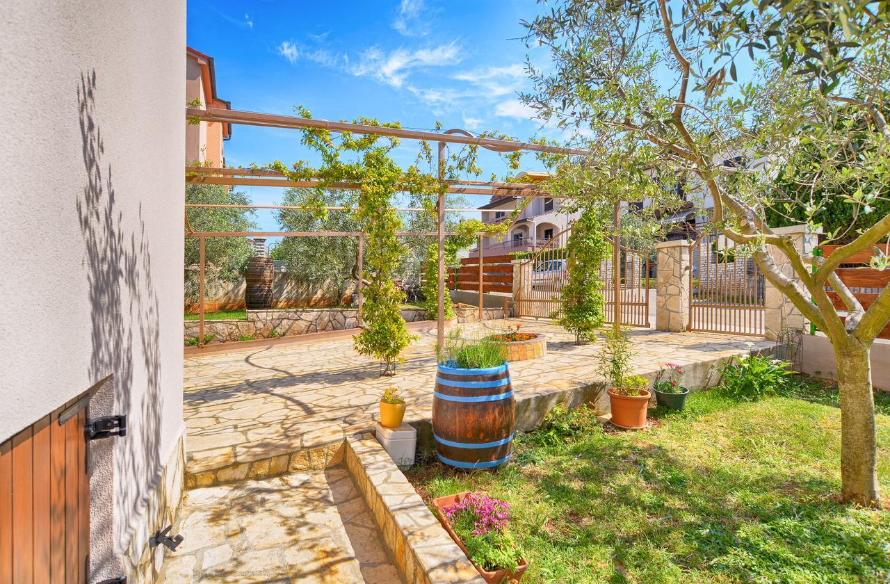 Apartments Chiara 877 PUY Exterior foto