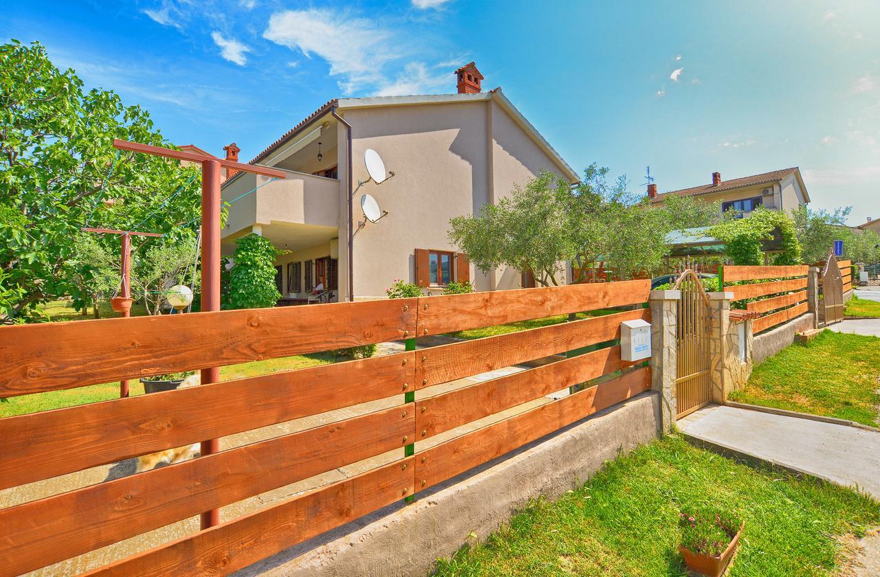 Apartments Chiara 877 PUY Exterior foto
